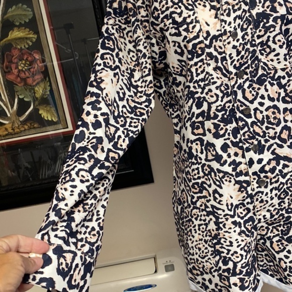 Leopard Print Jumpsuit - Picture 4 of 9